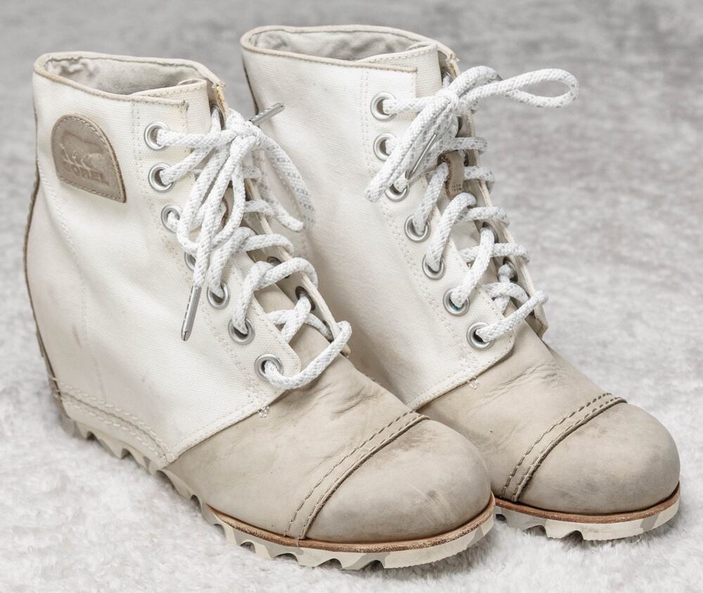 Sorel Joan of Arc Wedge Ivory Canvas Tan Leather Ankle Boots Womens Size 7.5